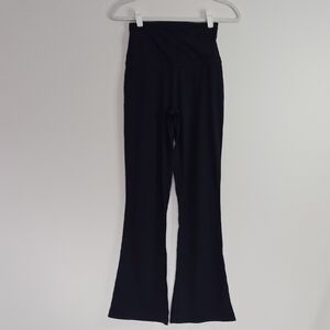 Quince Navy Blue Flare Athleasure Pants Workout Athletic size small